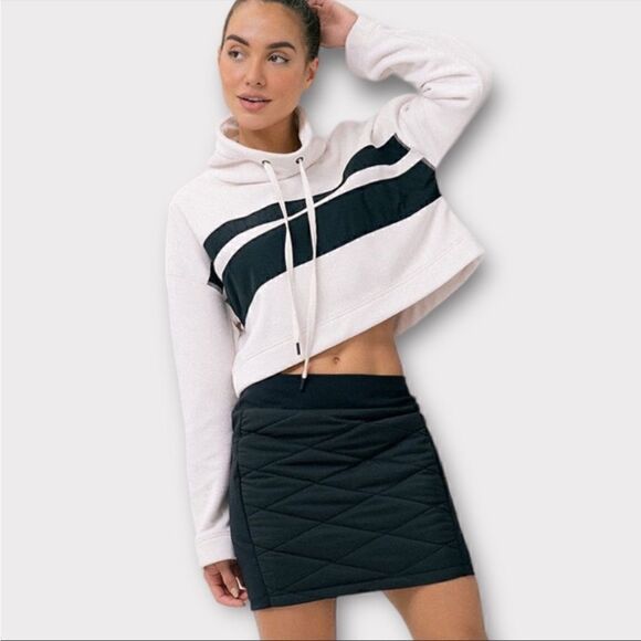 Striped Velour Cropped Sweatshirt   - Picture 3 of 11